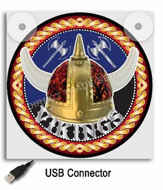 Leuchtkasten mit Wikingerhelm-Motiv, goldfarben, rot und silber. USB-Anschluss abgebildet.