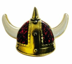DTS PIN Vikingerhelm Pl�sch rot: goldener Helm mit roten Verzierungen und wei�en H�rnern.