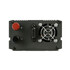 R�ckseite eines dunkelgrauen Power Inverters aus Aluminium mit roten und schwarzen Anschl�ssen, Sicherung und L�ftergitter.